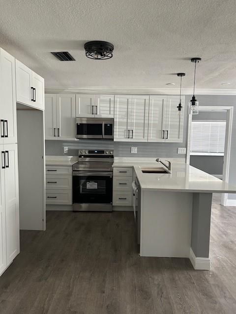 Homes for sale in North Lauderdale, FL | 401 Sw 73Rd Avenue, North Lauderdale, FL 33068 | MLS# F10507882