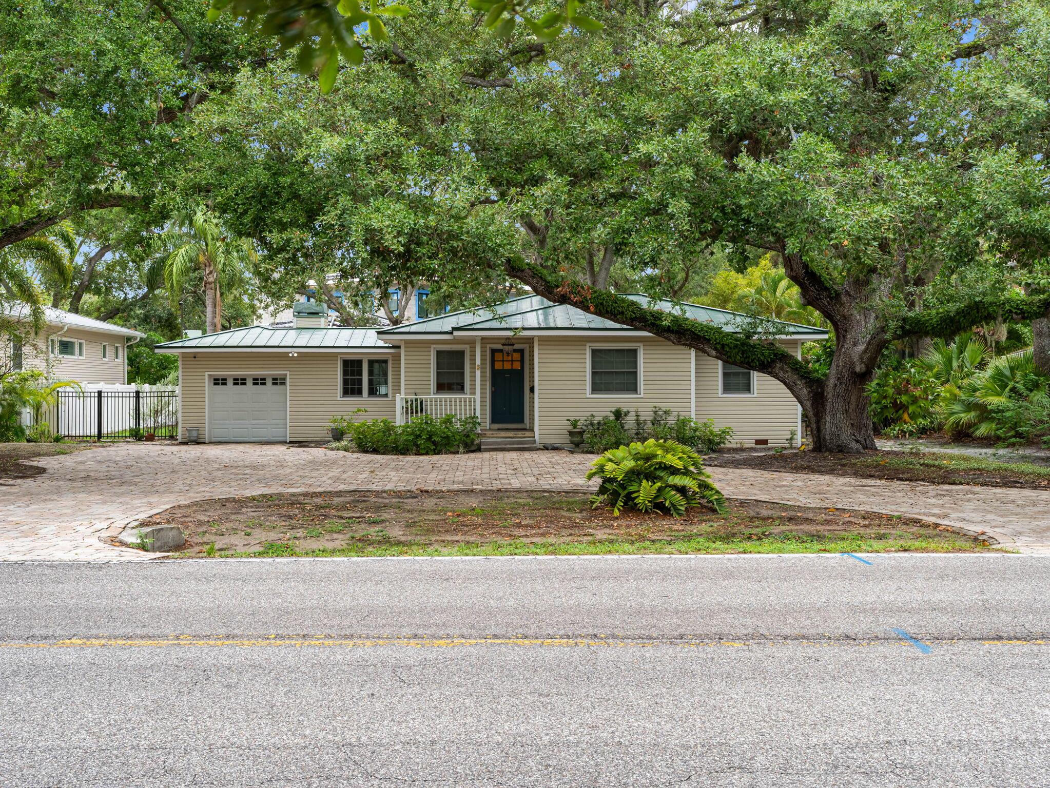 Property featured in Pre-Auction Sale (Leilao) #3