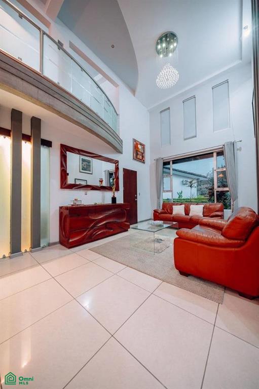 3 bed Single Family Homes For Sale in Santa Ana, San Jose - 1