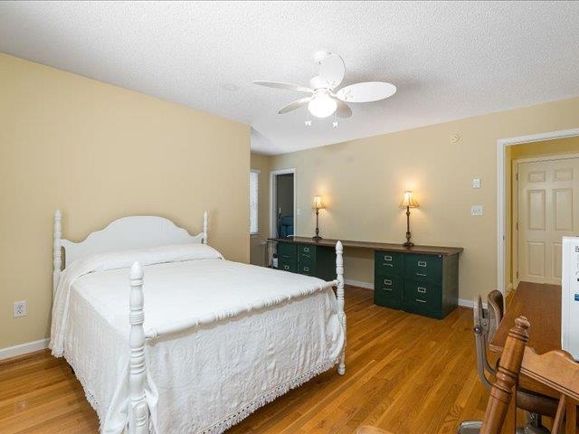 41 Hickory Nut Ln