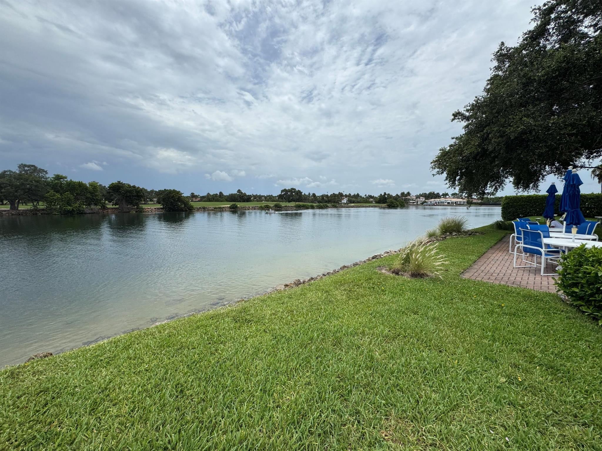 Homes for sale in North Palm Beach, FL | 336 Golfview Road #706, North Palm Beach, FL 33408 | MLS# R11097532