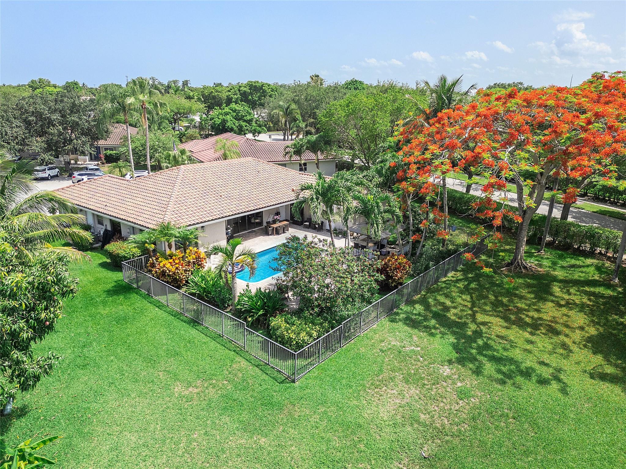 6351 Nw 52nd St Coral Springs FL 33067 | F10507884