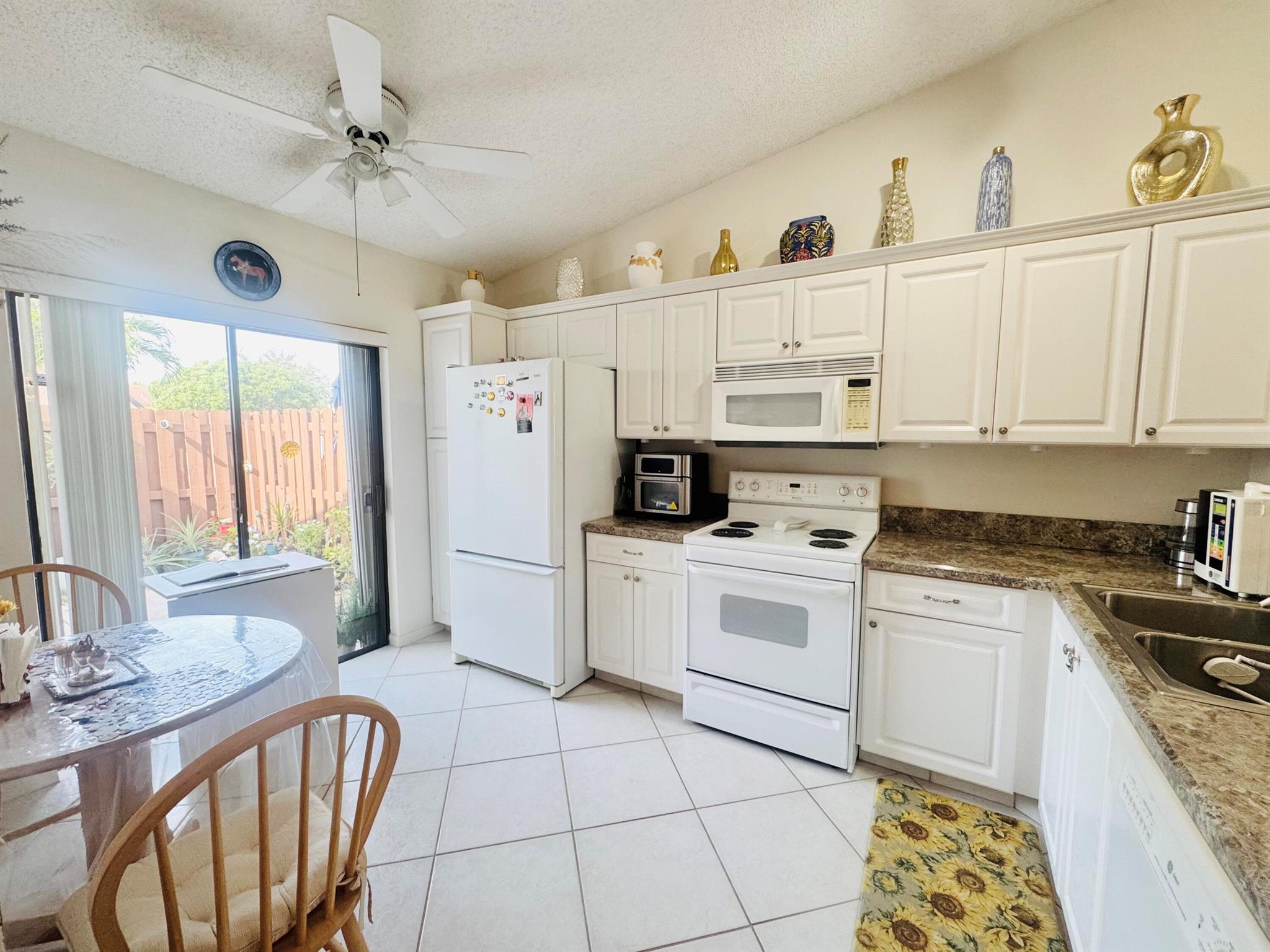 Homes for sale in Boynton Beach, FL | 3815 Lace Vine Lane, Boynton Beach, FL 33436 | MLS# R11097713