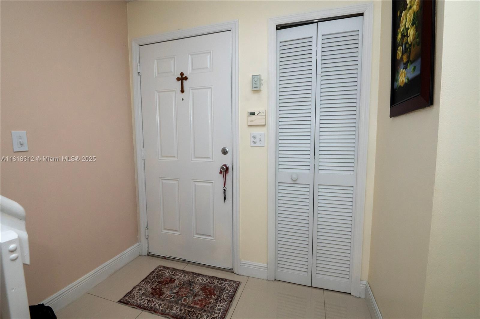 Homes for sale in Hialeah, FL | 2375 W 74Th St #106-6, Hialeah, FL 33016 | MLS# A11818312