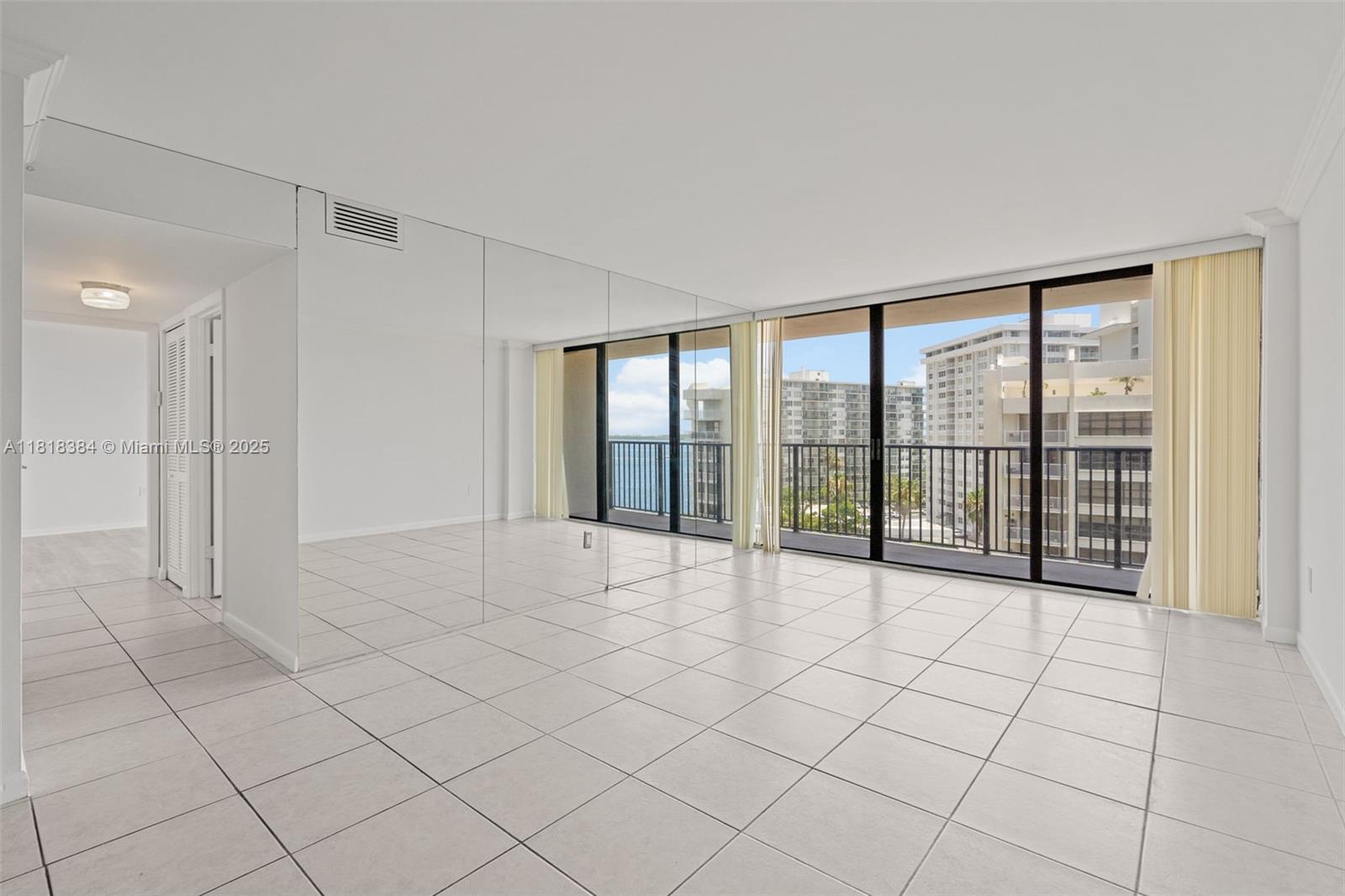 Homes for sale in Miami, FL | 1450 Brickell Bay Dr #806, Miami, FL 33131 | MLS# A11818384