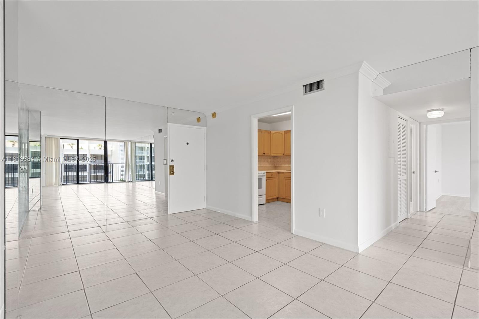 Homes for sale in Miami, FL | 1450 Brickell Bay Dr #806, Miami, FL 33131 | MLS# A11818384