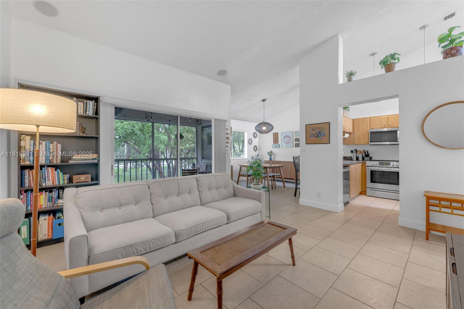 Homes for sale in Miami, FL | 9550 Sw 140Th Ct #9550, Miami, FL 33186 | MLS# A11818381