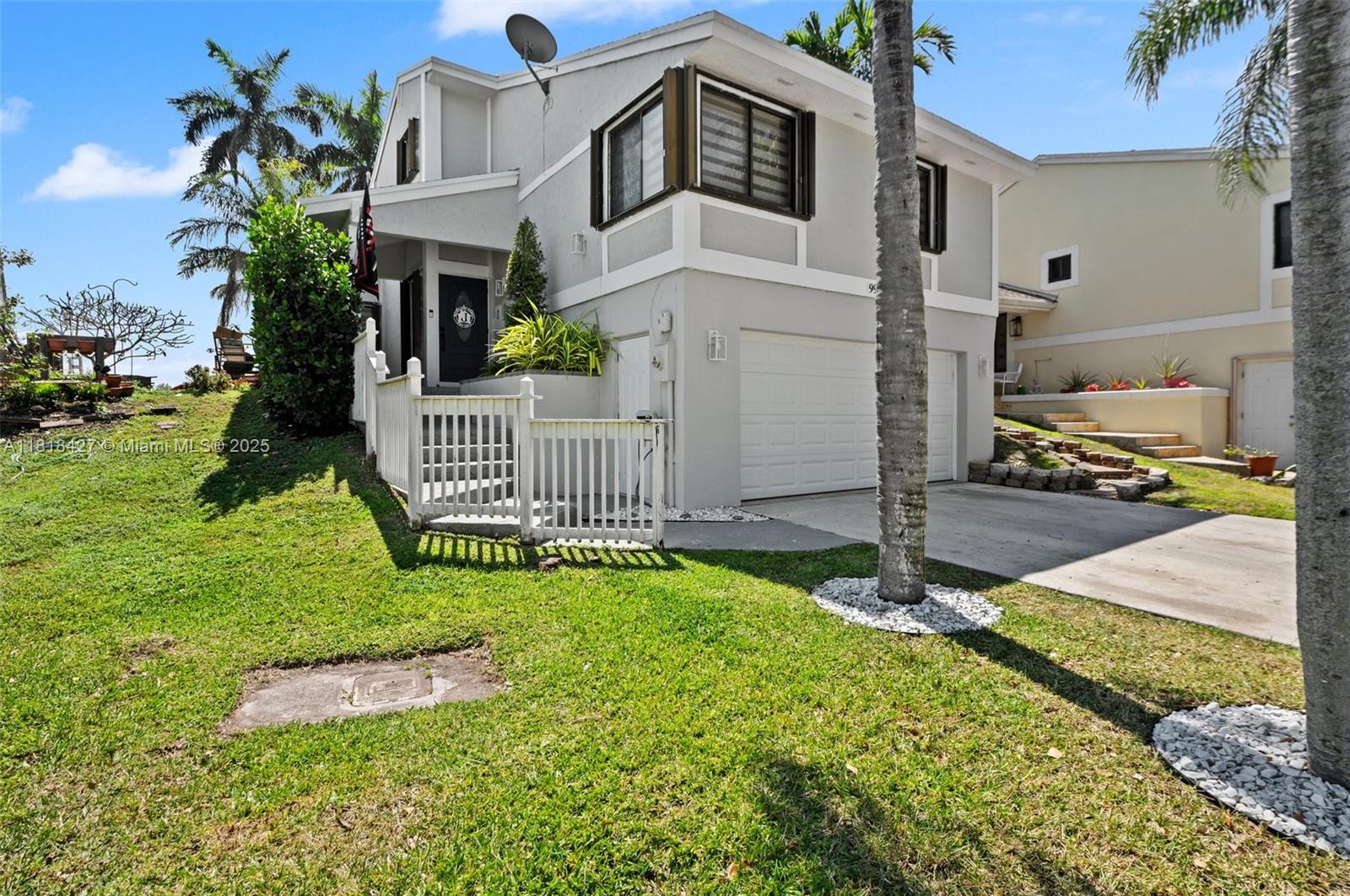 Homes for sale in Cutler Bay, FL | 9916 Sw 218Th Ter, Cutler Bay, FL 33190 | MLS# A11818427