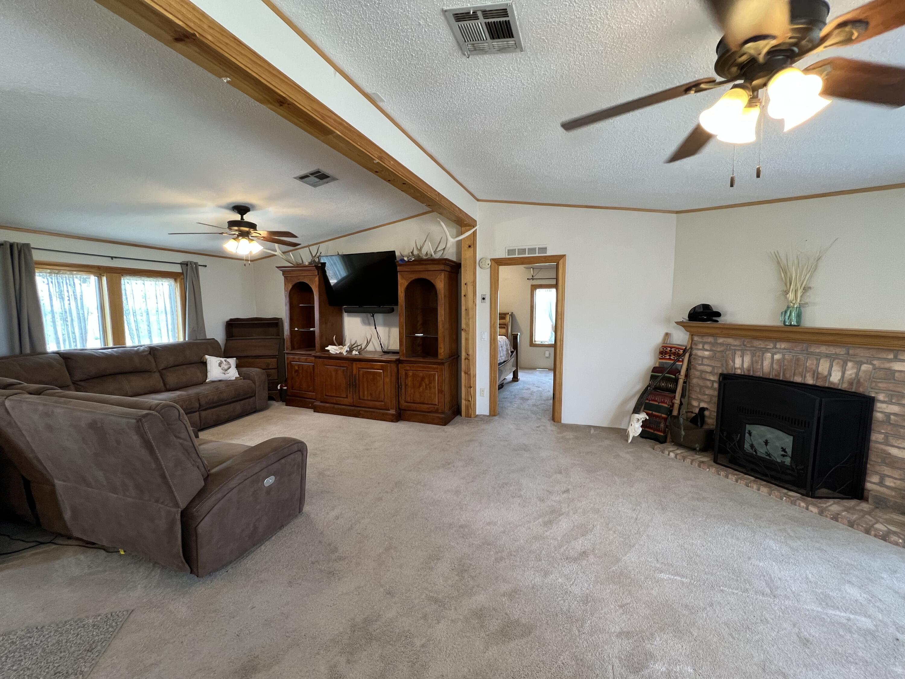 Homes for sale in Edgewood, NM | 16 Lora Ln, Edgewood, NM 87015 | MLS# 1085559