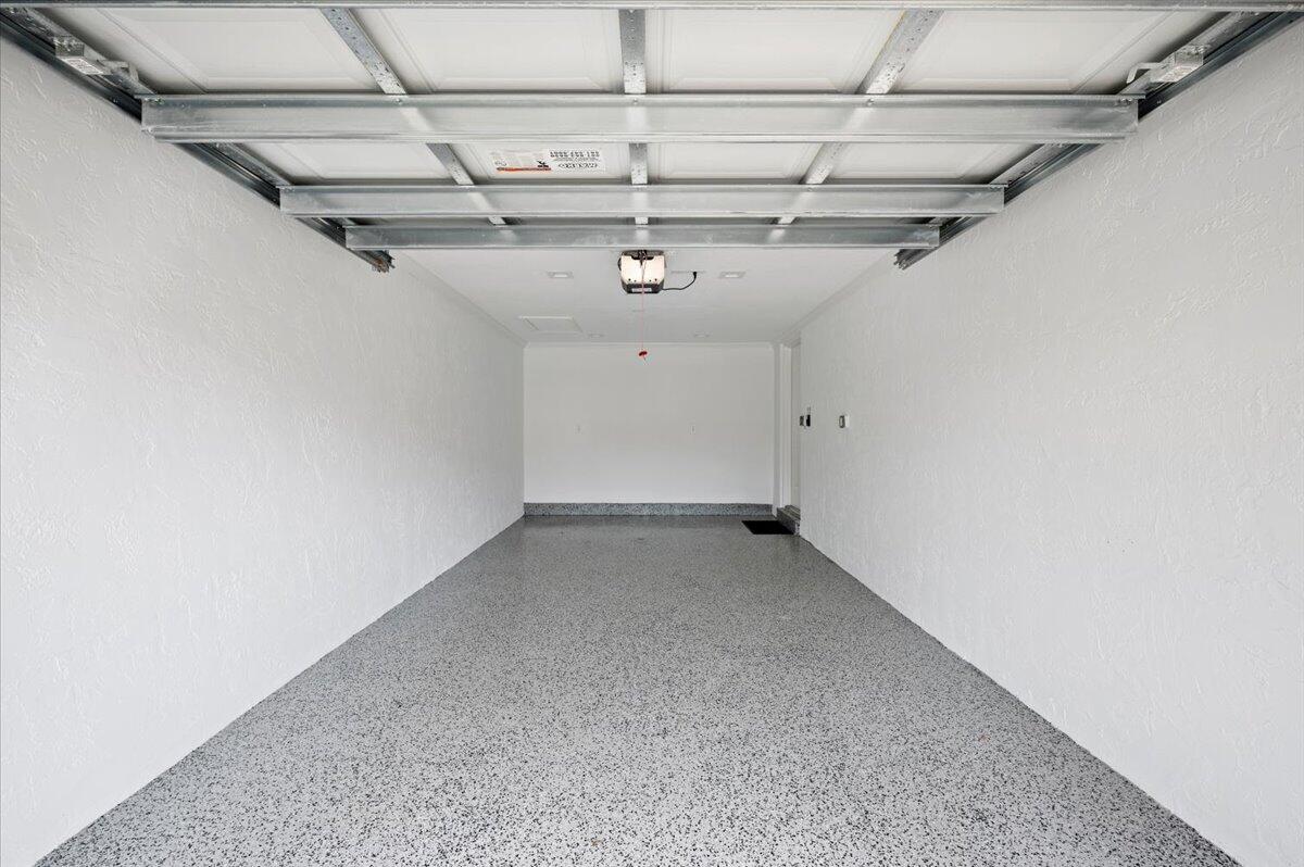 Homes for sale in Juno Beach, FL | 402 Sea Oats Dr #F, Juno Beach, FL 33408 | MLS# R11097522