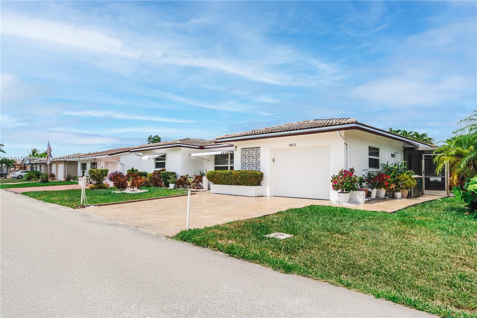 Homes for sale in Tamarac, FL | 5803 Nw 85Th Ter, Tamarac, FL 33321 | MLS# A11815718