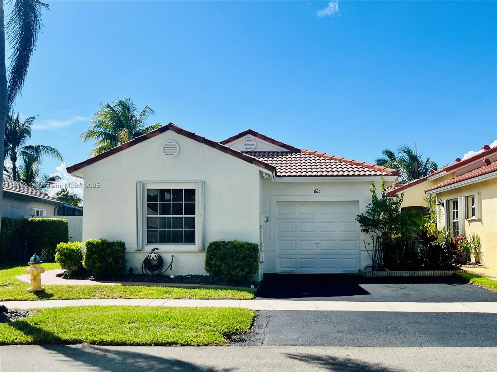 Homes for sale in Pembroke Pines, FL | 886 Sw 180Th Ter, Pembroke Pines, FL 33029 | MLS# A11817512