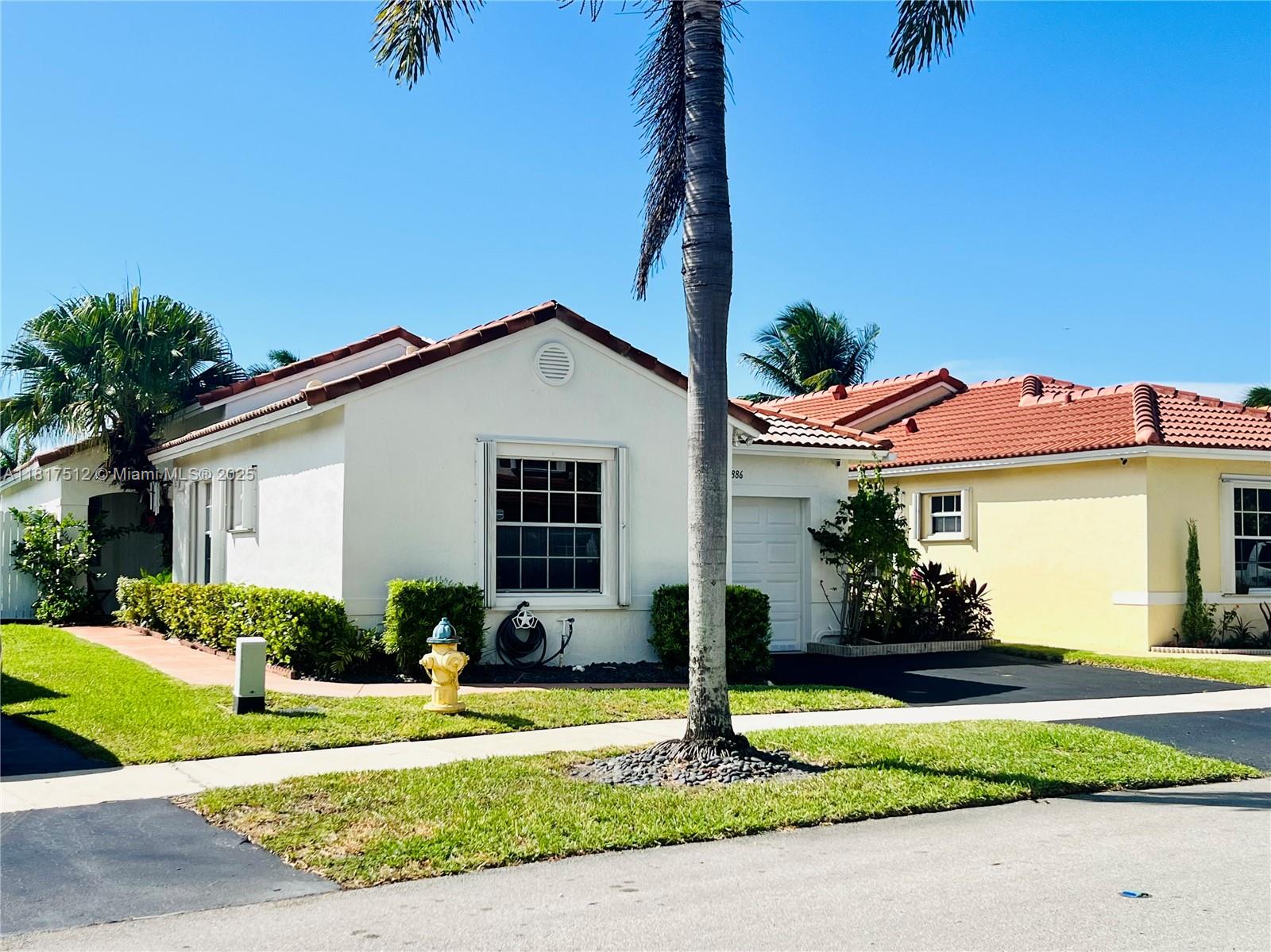 Homes for sale in Pembroke Pines, FL | 886 Sw 180Th Ter, Pembroke Pines, FL 33029 | MLS# A11817512