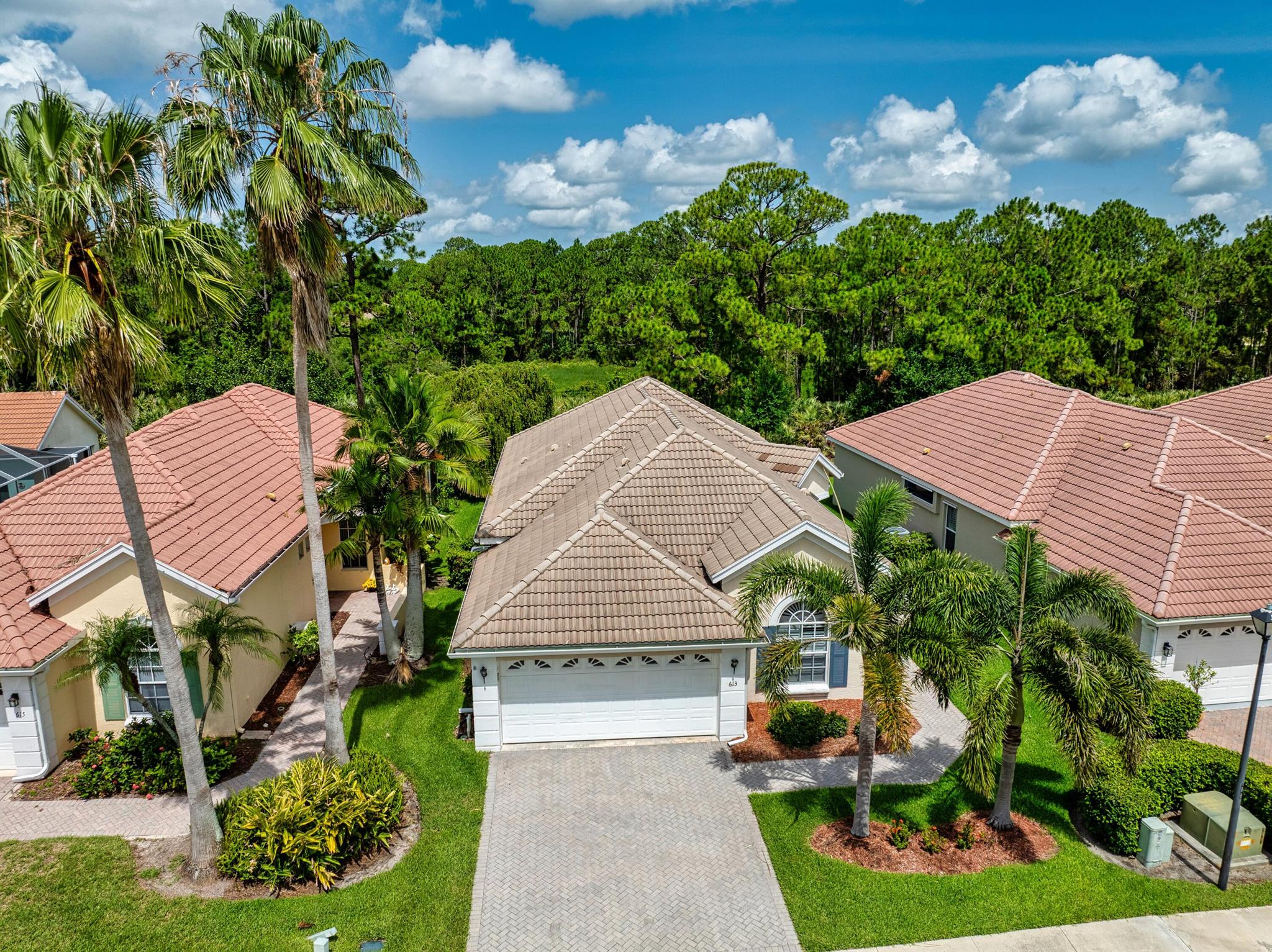 Homes for sale in Port St Lucie, FL | 613 Sw Andros Circle, Port St Lucie, FL 34986 | MLS# R11097880