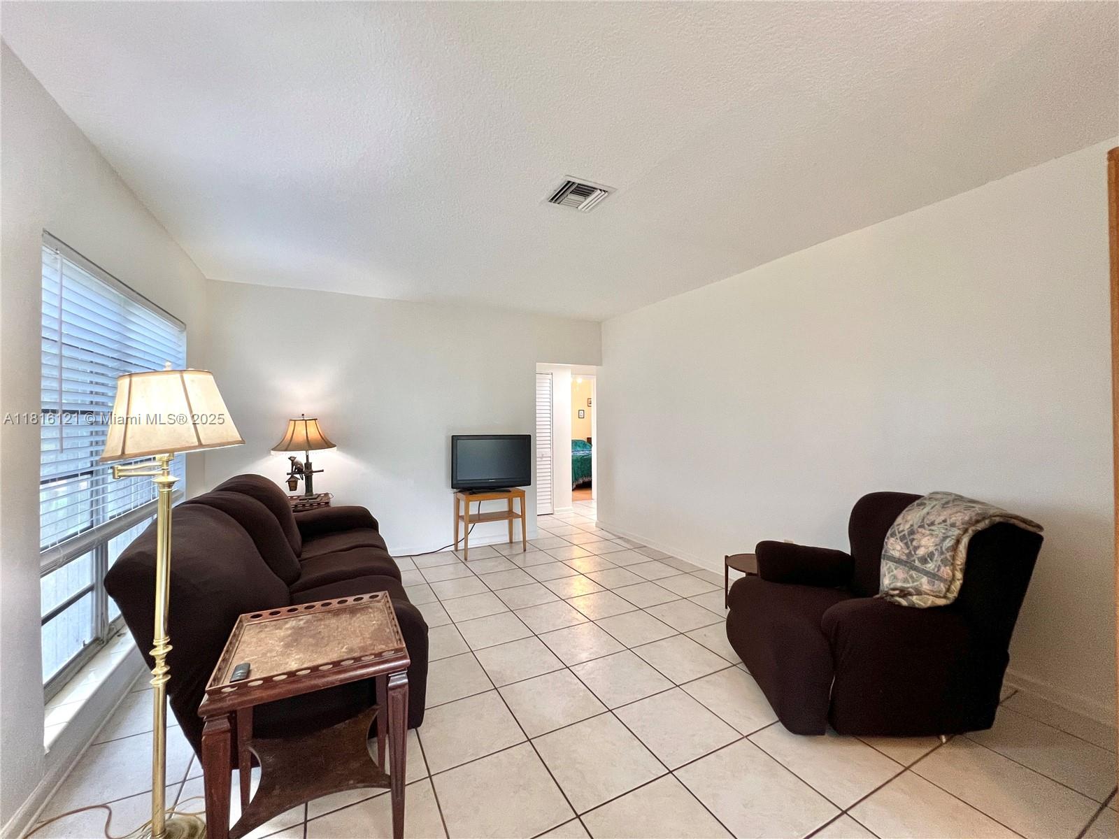 Homes for sale in Cutler Bay, FL | 9950 Bahama Dr, Cutler Bay, FL 33189 | MLS# A11816121