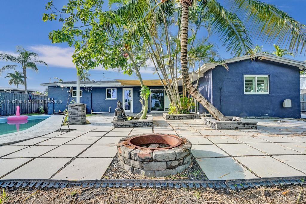 Homes for sale in Fort Lauderdale, FL | 2700 Sw 18Th St, Fort Lauderdale, FL 33312 | MLS# A11800690