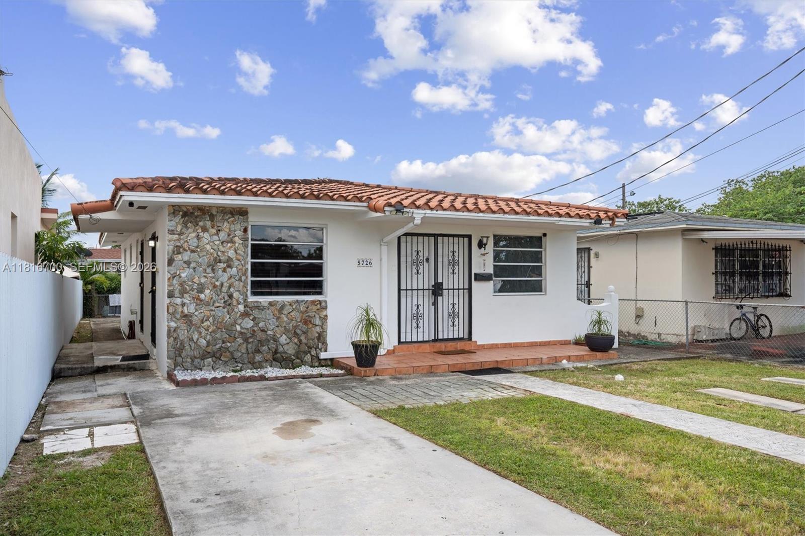 Coral Way Park Sec C