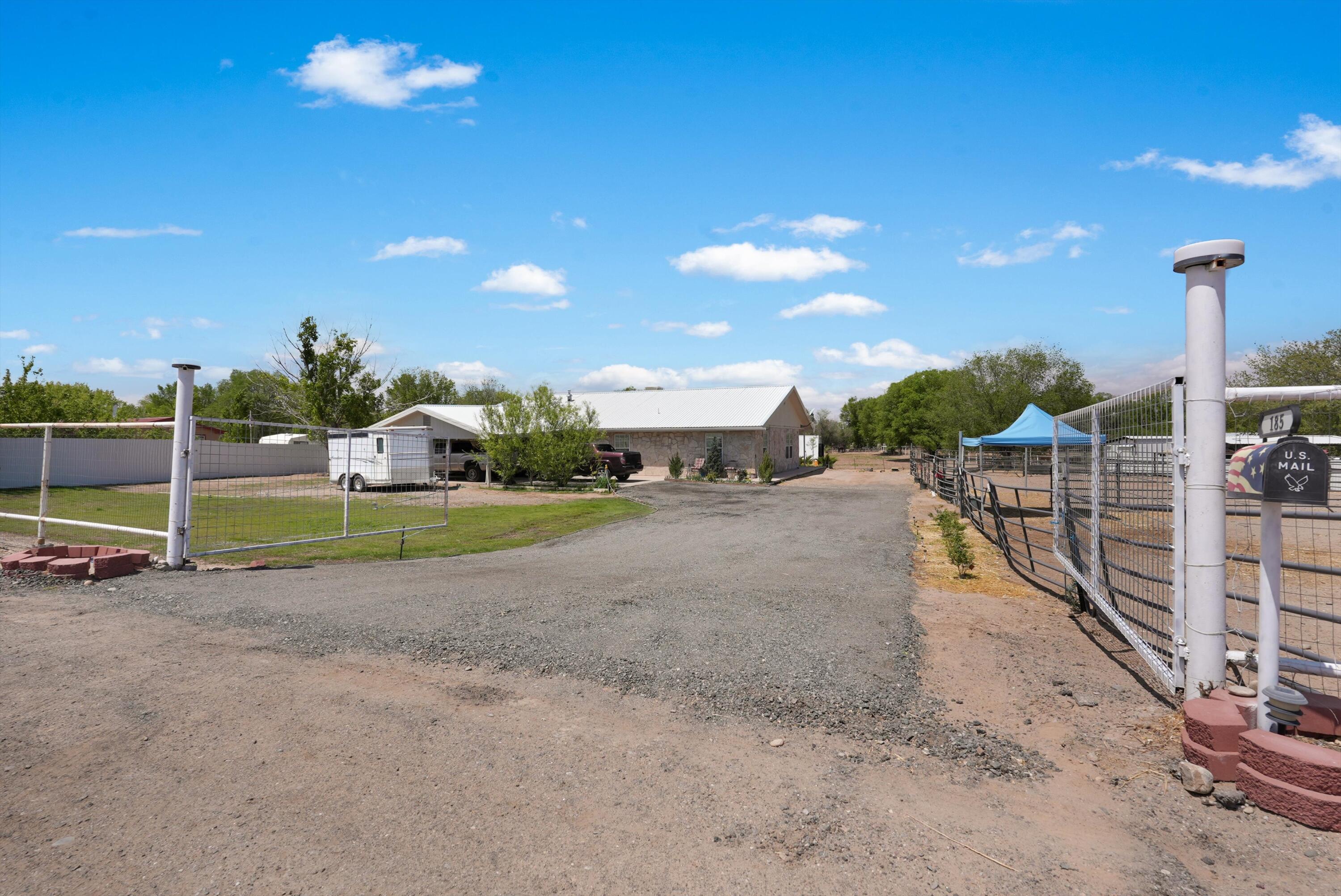 Homes for sale in Los Lunas, NM | 185 La Entrada Rd, Los Lunas, NM 87031 | MLS# 1085587