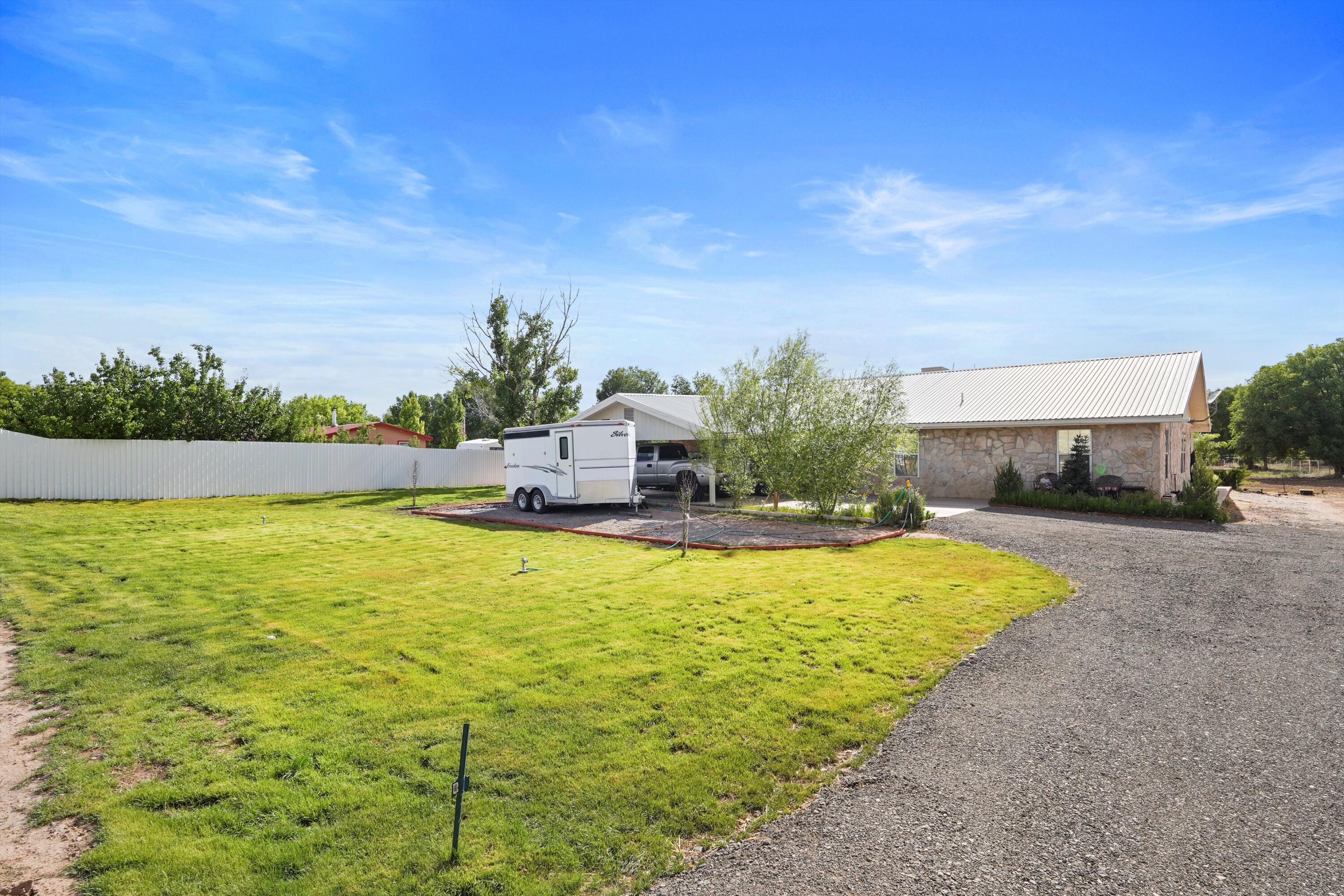 Homes for sale in Los Lunas, NM | 185 La Entrada Rd, Los Lunas, NM 87031 | MLS# 1085587