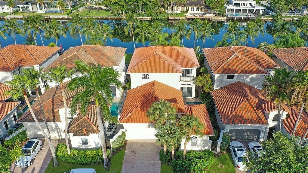 Homes for sale in Hollywood, FL | 1580 Shoreline Way, Hollywood, FL 33019 | MLS# A11818608