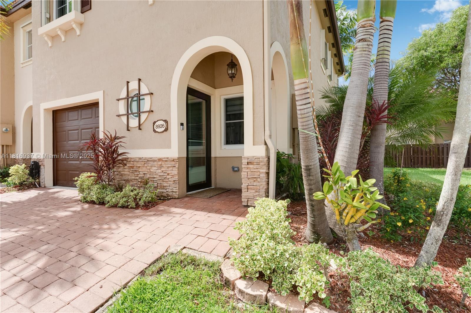Homes for sale in Cutler Bay, FL | 8926 Sw 220Th St, Cutler Bay, FL 33190 | MLS# A11816937