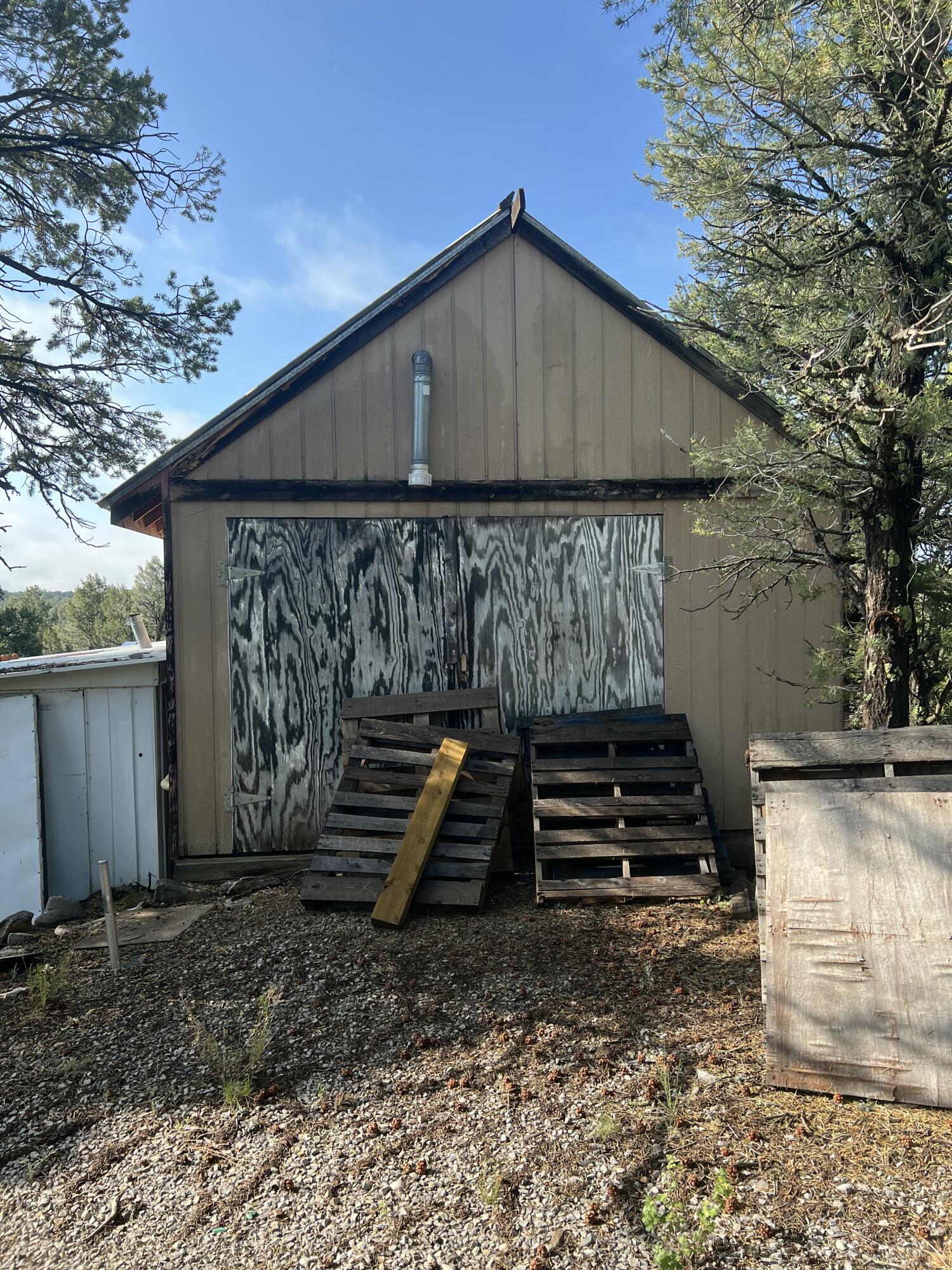 Homes for sale in Edgewood, NM | 17 Michelle Ct, Edgewood, NM 87015 | MLS# 1085597