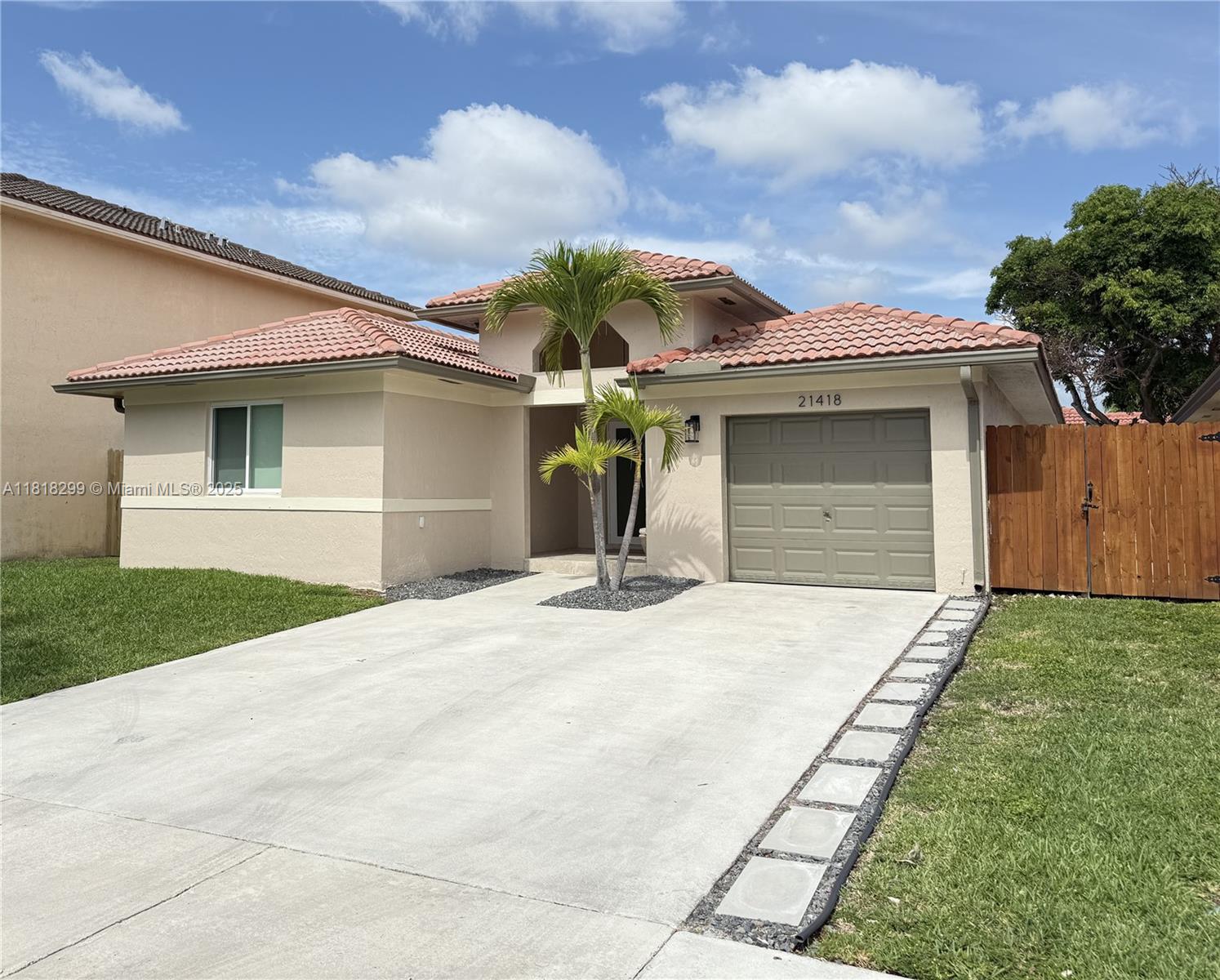 Homes for sale in Cutler Bay, FL | 21418 Sw 89Th Path, Cutler Bay, FL 33189 | MLS# A11818299
