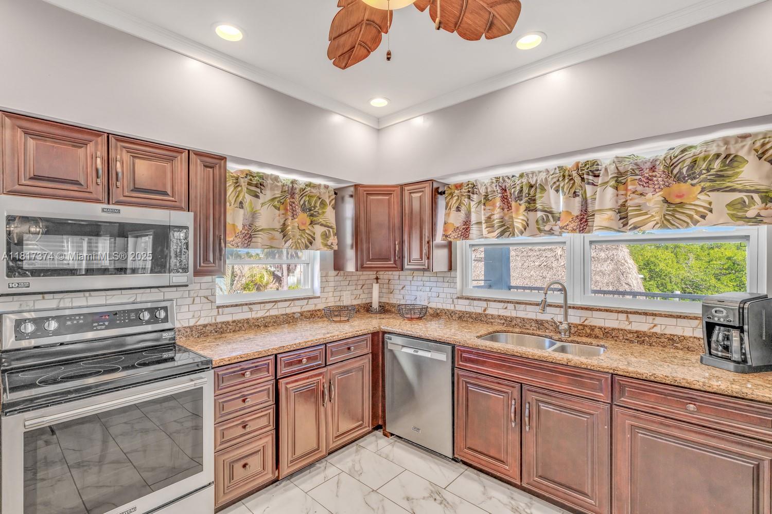 Homes for sale in Marathon, FL | 131 Avenue G, Marathon, FL 33050 | MLS# A11817374