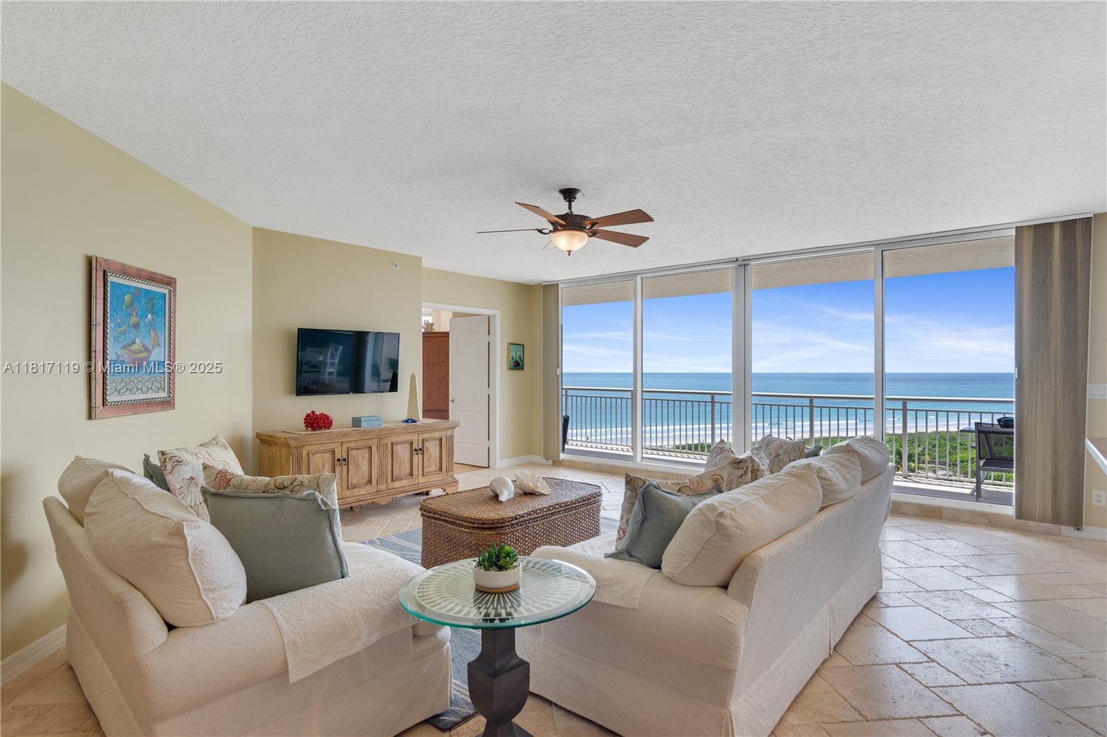 The Atrium On The Ocean I