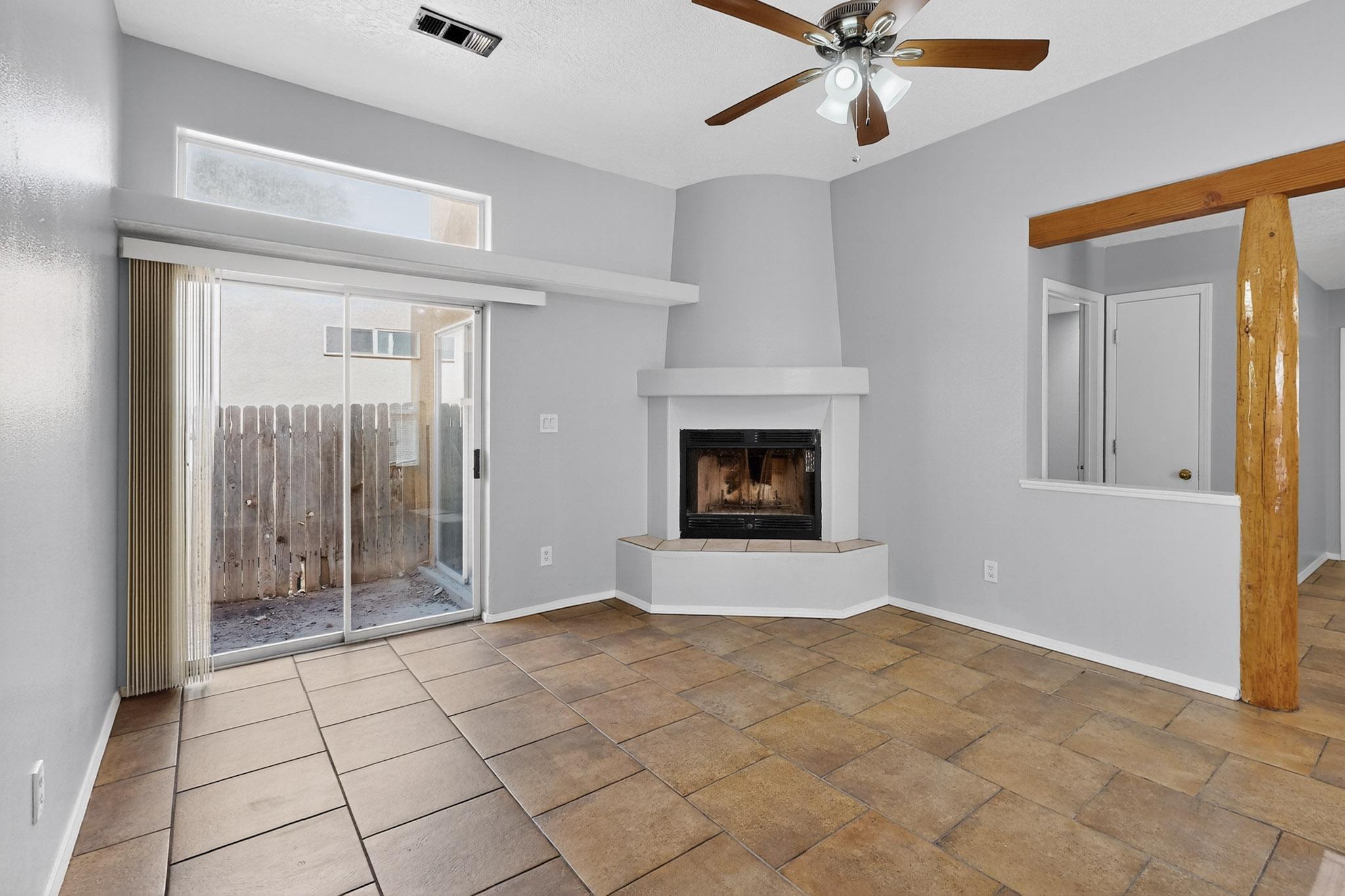 Homes for sale in Los Lunas, NM | 441 Colonial Ave Sw, Los Lunas, NM 87031 | MLS# 1085619