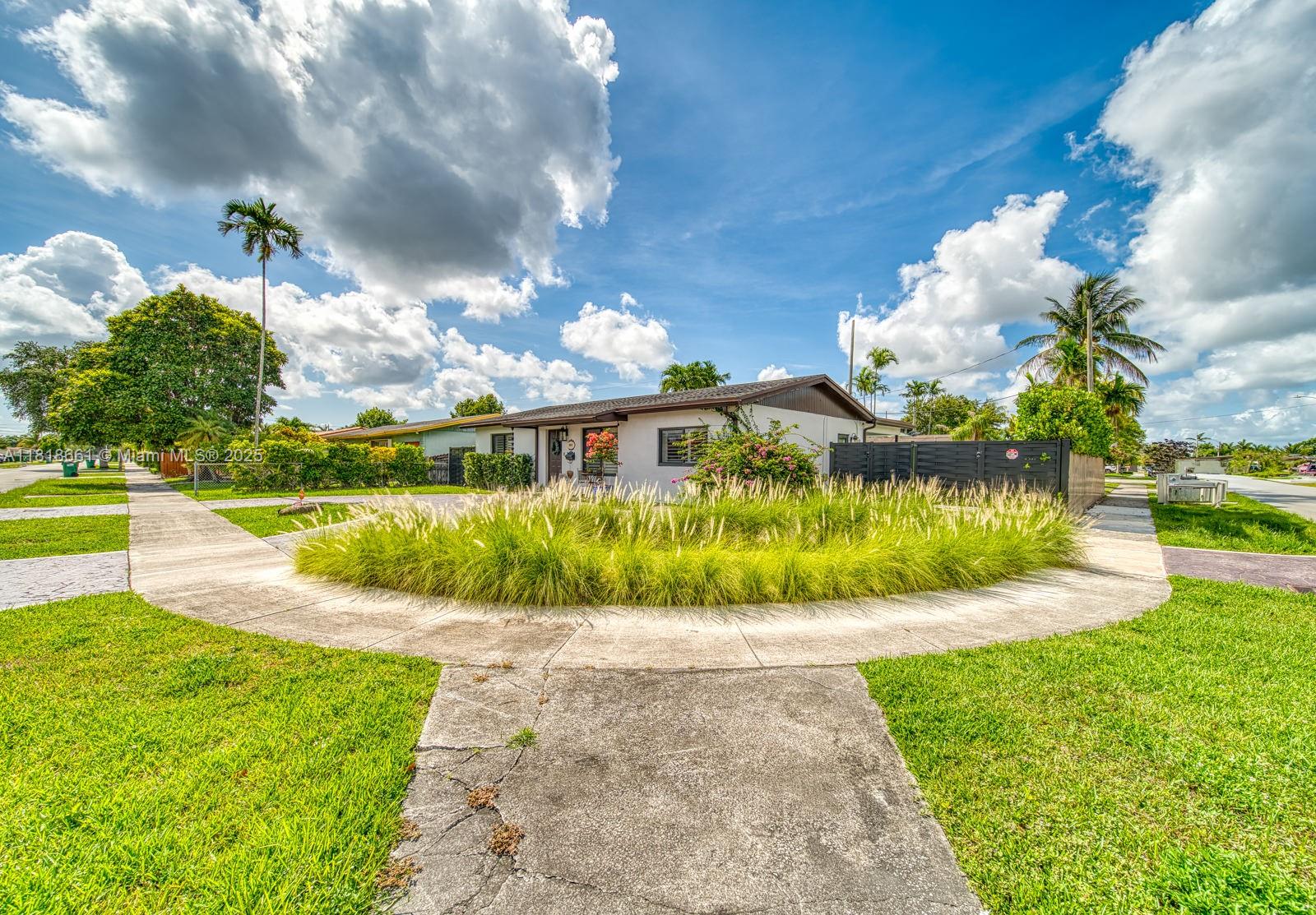 Homes for sale in Miami, FL | 10850 Sw 61St St, Miami, FL 33173 | MLS# A11818661