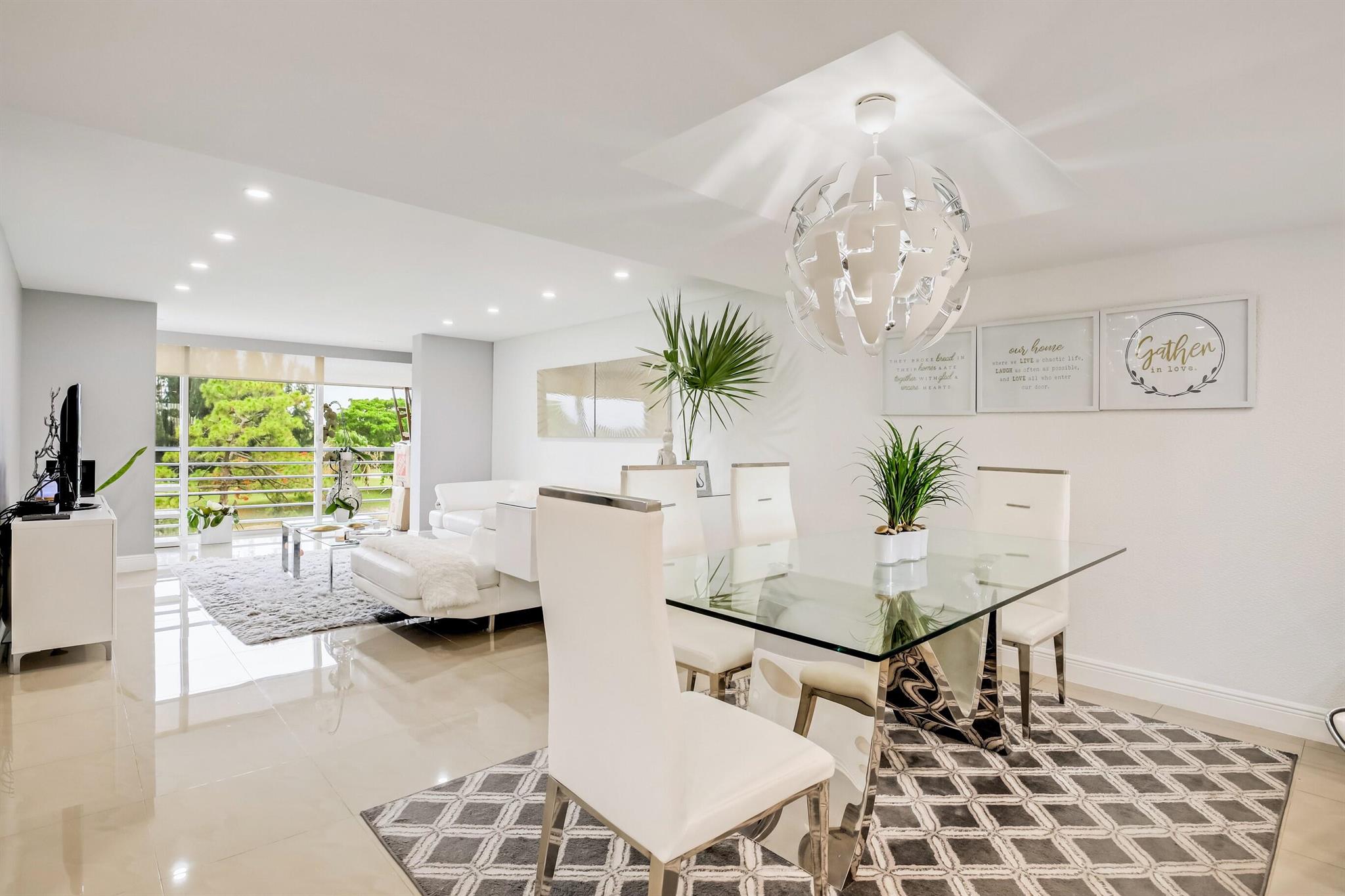 Hamlet At Poinciana Condo