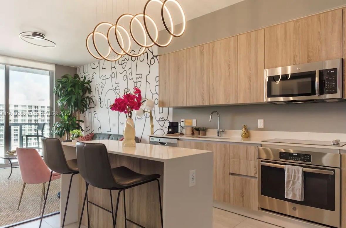 Investor's paradise awaits! This fully furnished 1-bed, 1-bath gem in the heart of the Miami Design District at Quadro Residences offers unbeatable rental flexibility and a prime location. Whether you're looking for short-term, monthly, or long-term rentals, this unit is the perfect AirBNB opportunity. Enjoy stunning views, and resort-style amenities like a pool deck, fitness center, game room, and curated art installations. Walk to nearby shops and restaurants, or take a short drive to Brickell, Wynwood, South Beach, and the airport. Don’t let this opportunity slip away