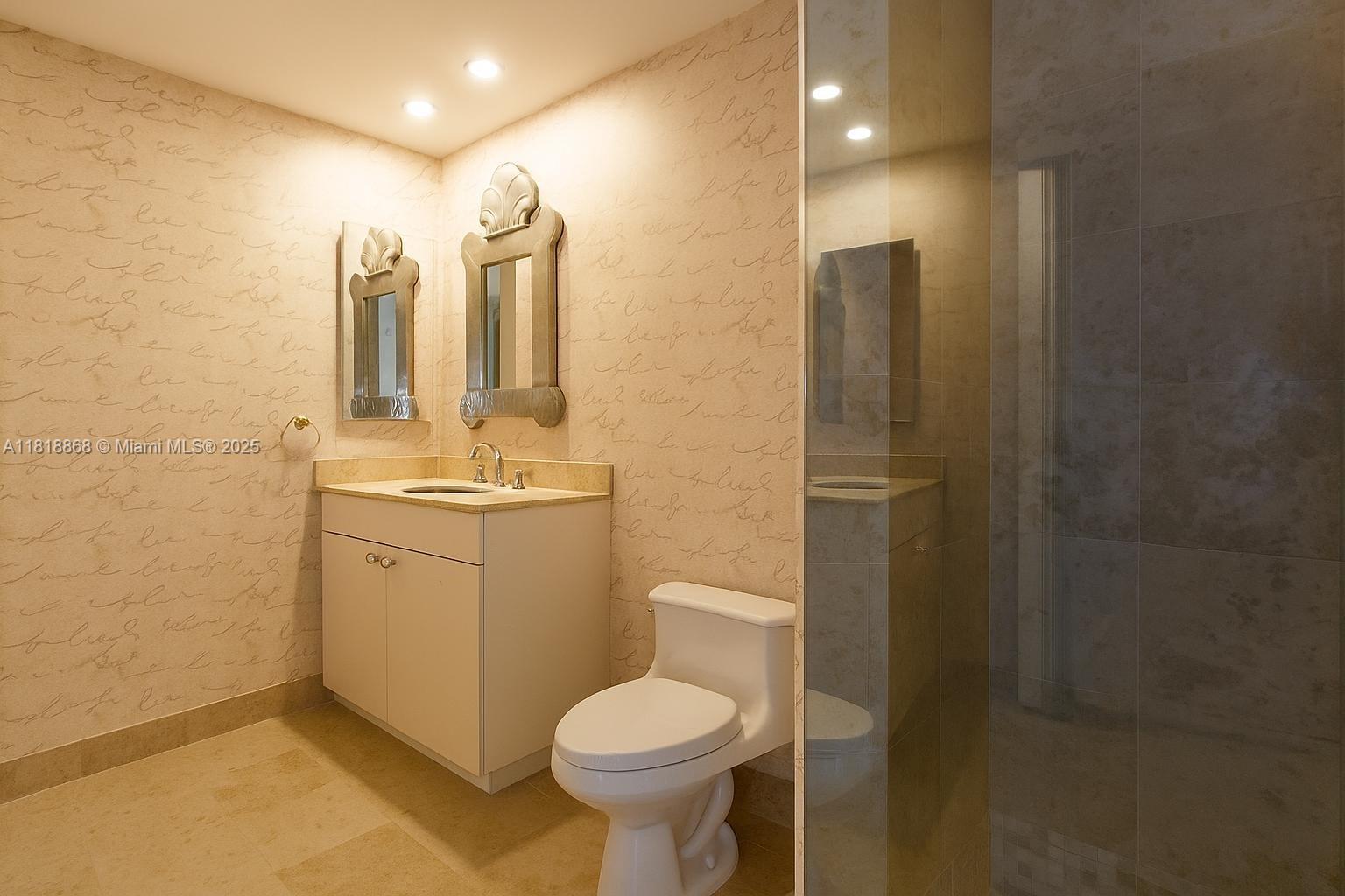 4775 Collins Ave #2805, Miami Beach FL 33140