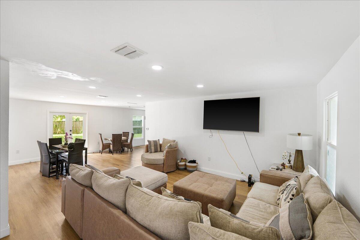 Homes for sale in Port St Lucie, FL | 300 Sw Prima Vista Boulevard, Port St Lucie, FL 34983 | MLS# R11098192