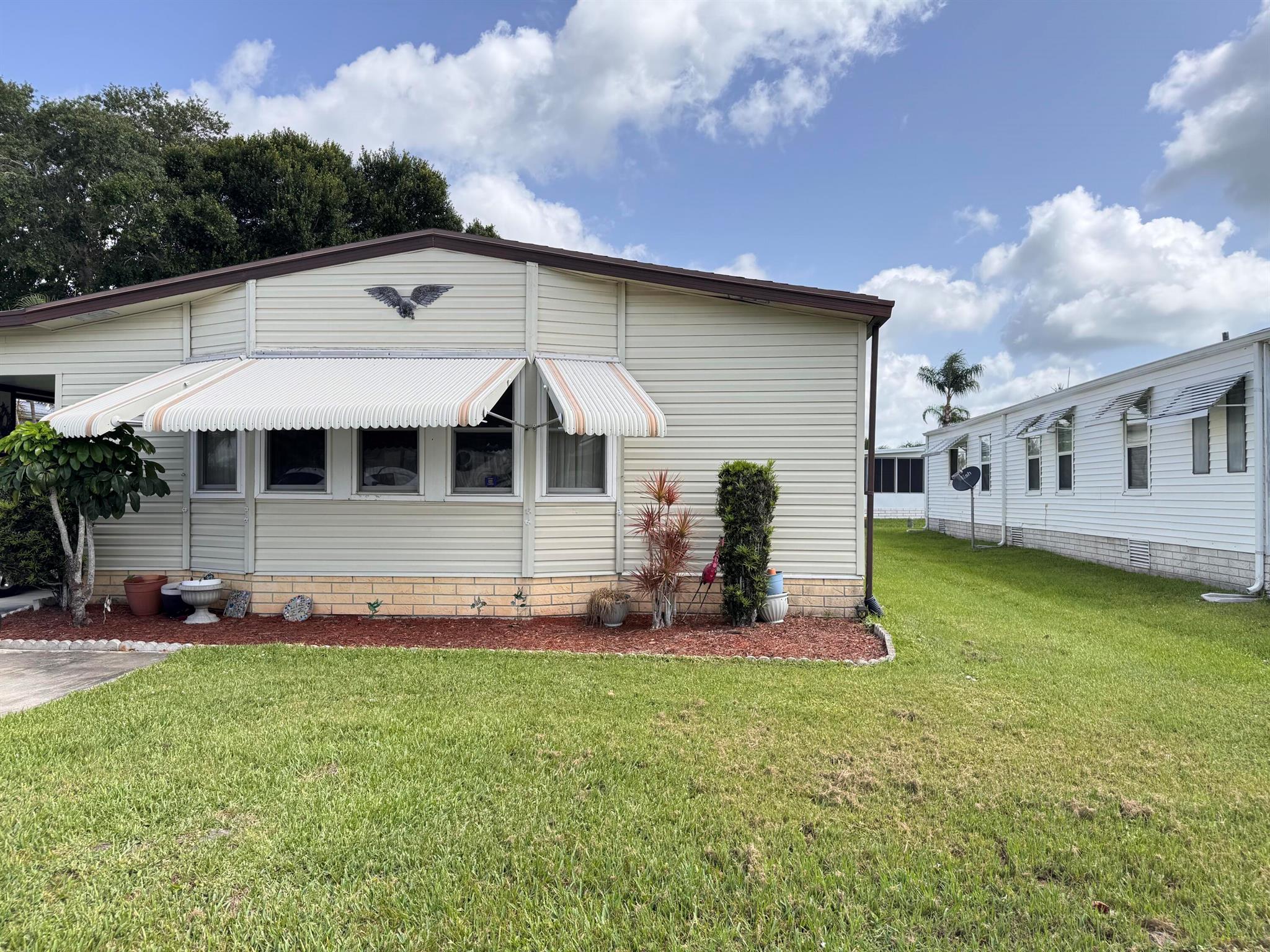 Homes for sale in Fort Pierce, FL | 493 Hemingway Terrace, Fort Pierce, FL 34982 | MLS# R11098221