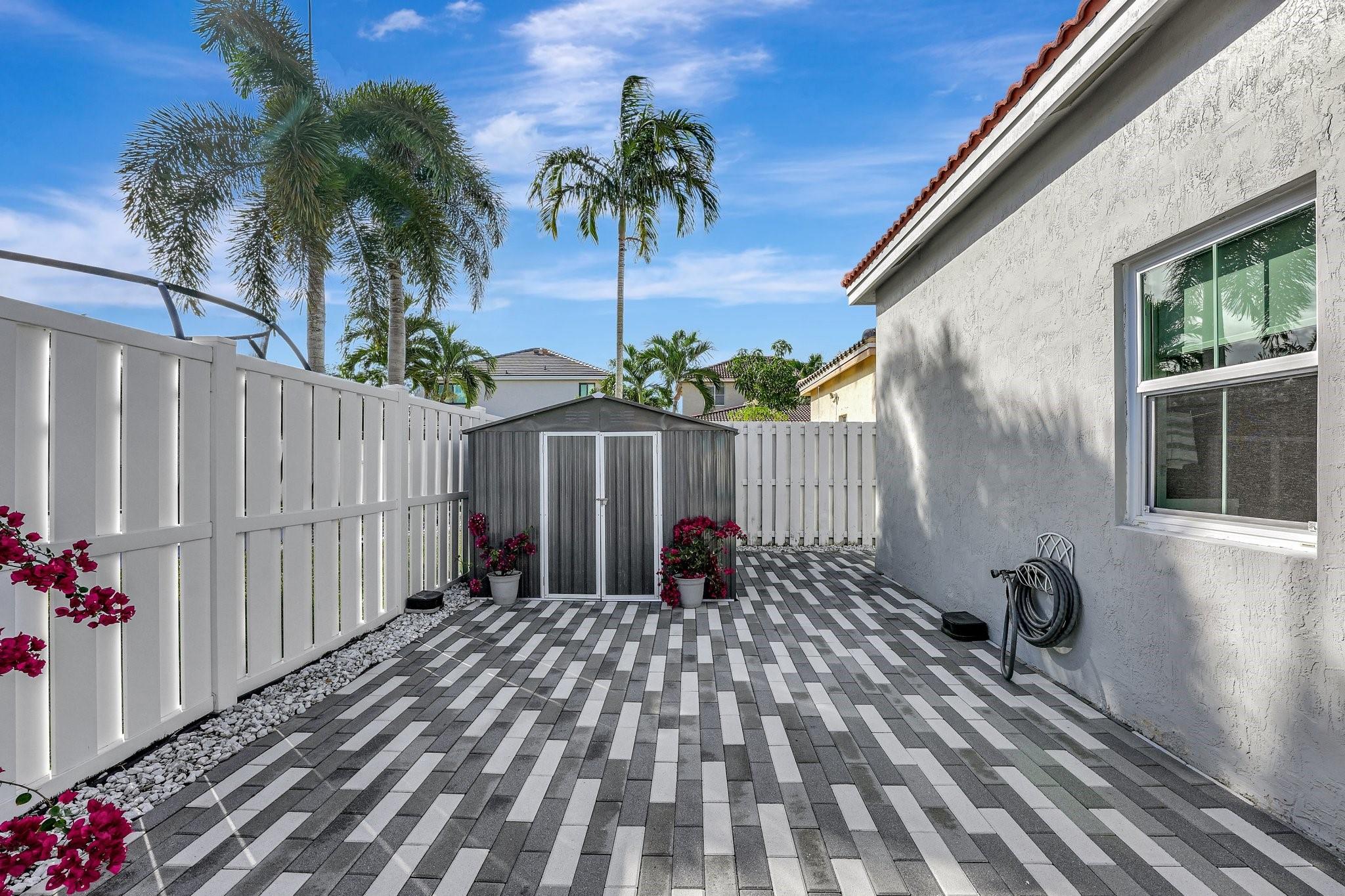 FULLY REMODELED PATIO