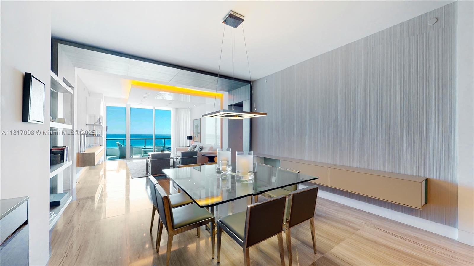 Condo for Sale in Miami Beach, FL