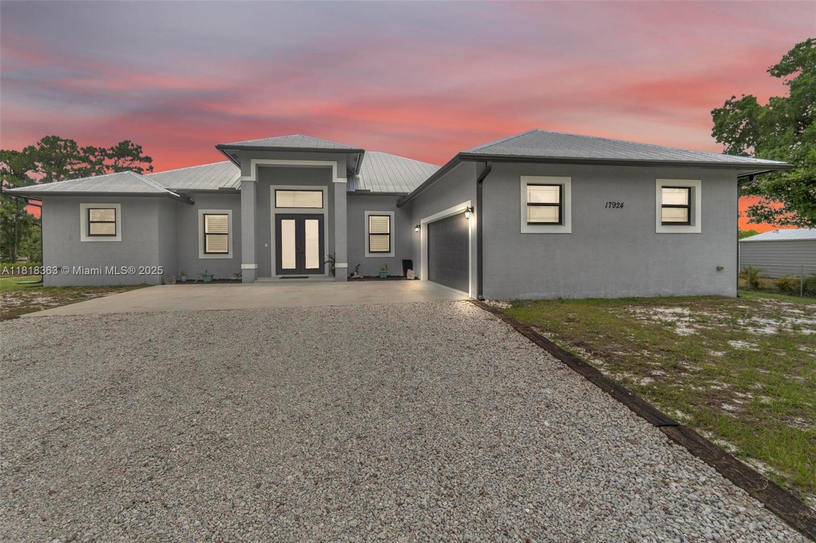 Homes for sale in Loxahatchee, FL | 17924 N 68th St N, Loxahatchee, FL 33470 | MLS# A11818363