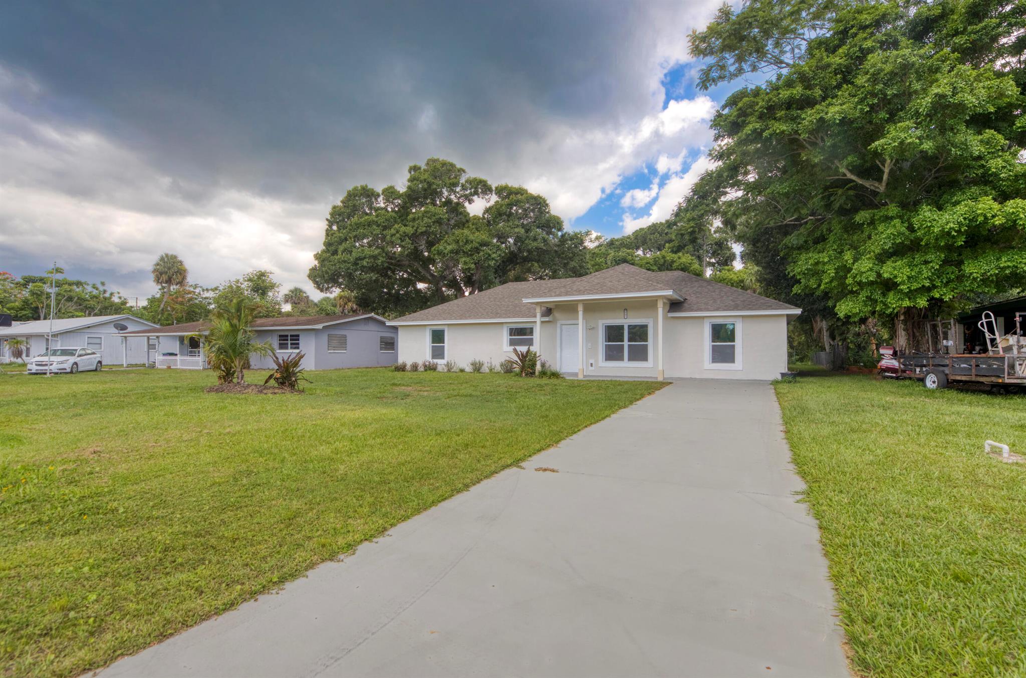 Homes for sale in Fort Pierce, FL | 2807 Placid Avenue, Fort Pierce, FL 34982 | MLS# R11098424