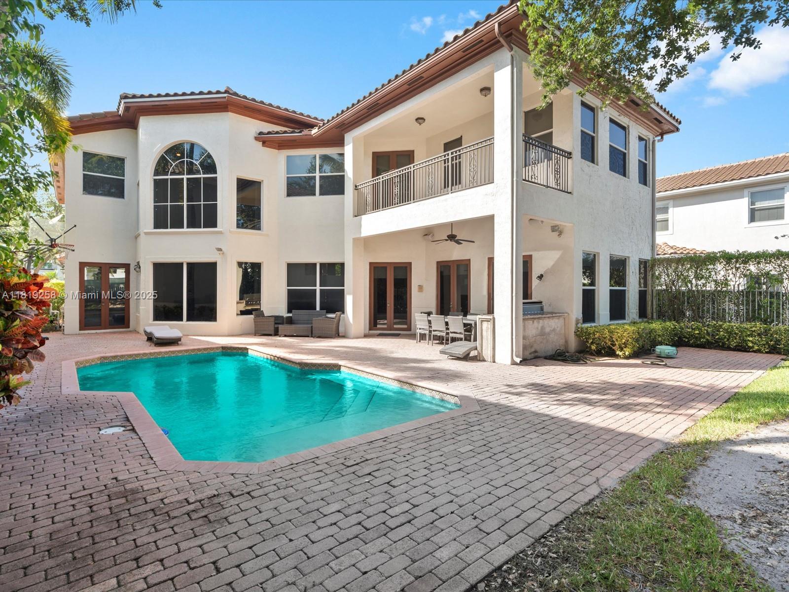 Homes for sale in North Miami Beach, FL | 19501 Ne 14 Ct, North Miami Beach, FL 33169 | MLS# A11819258