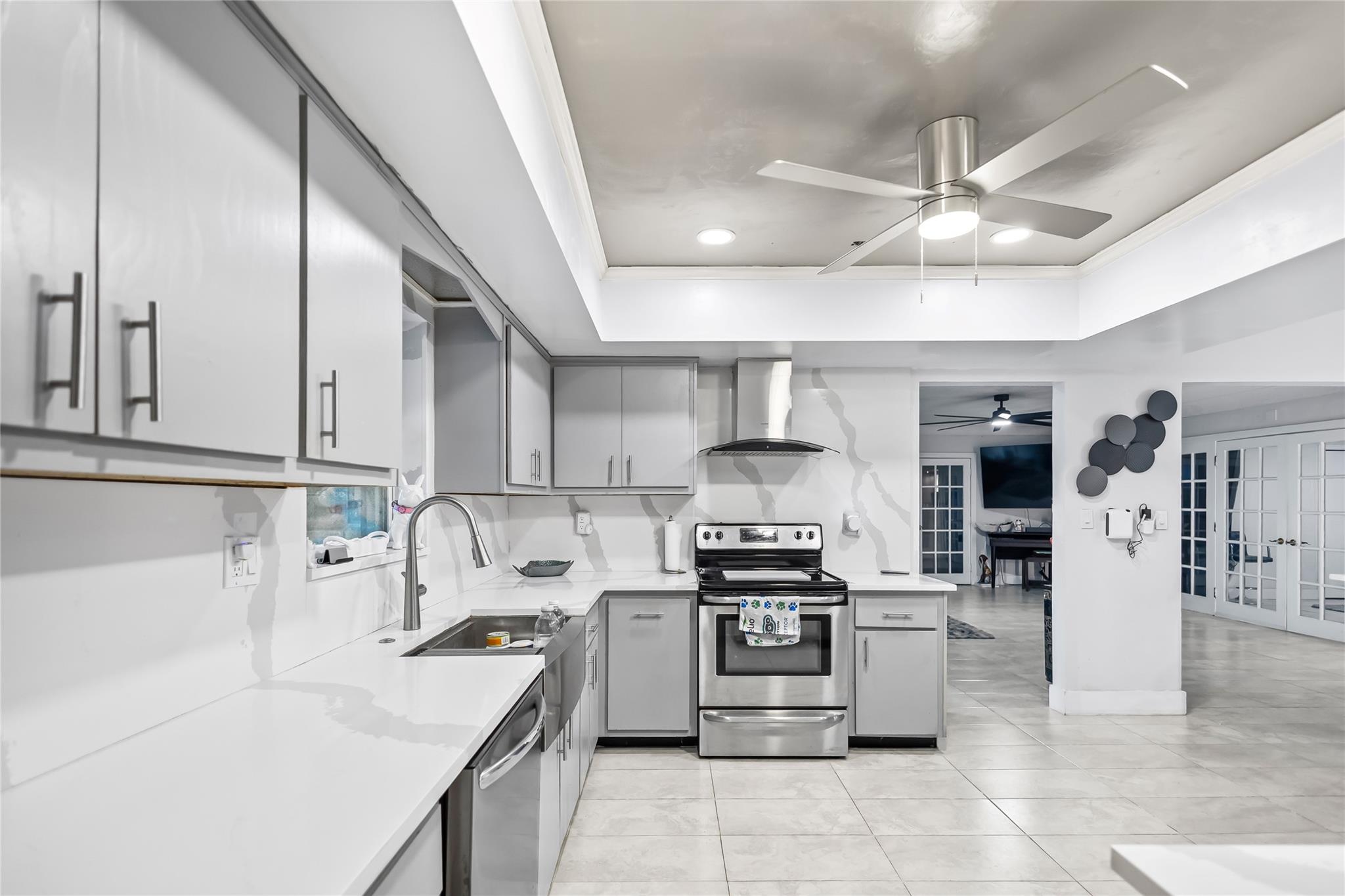 2441 Sw 43rd Ave Fort Lauderdale FL 33317 | F10508362