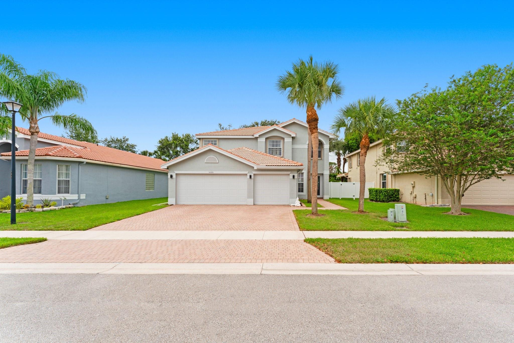 5066 Nautica Lake Cir Greenacres FL 33463 | F10508206