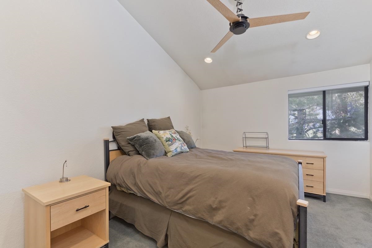 895 Canyon #66 Boulevard 66