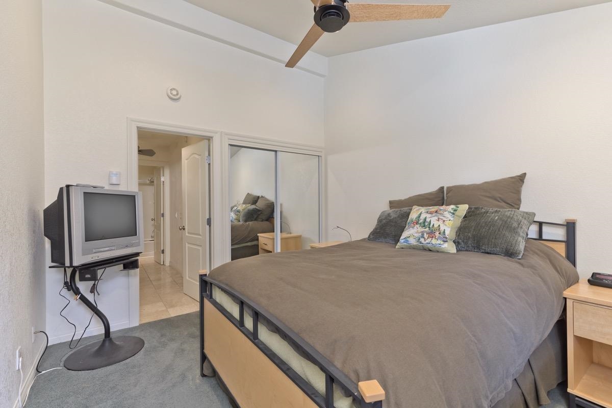 895 Canyon #66 Boulevard 66