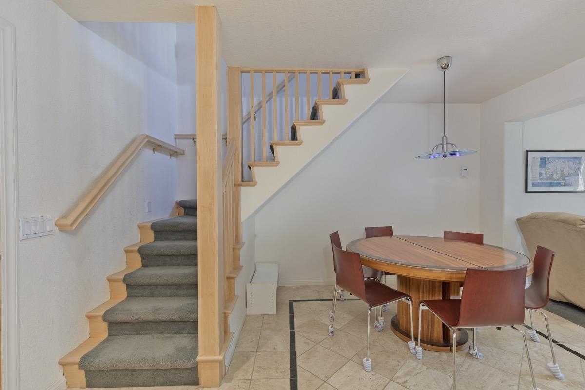 895 Canyon #66 Boulevard 66