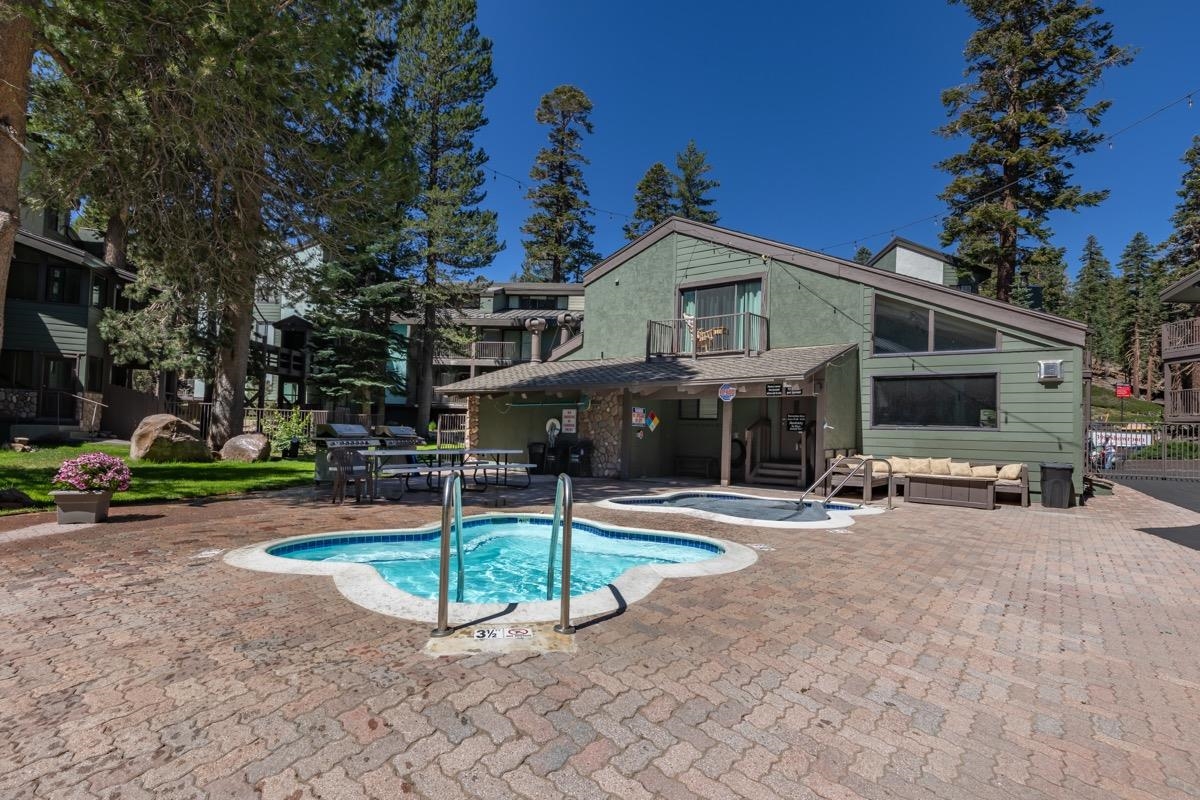 895 Canyon #66 Boulevard 66