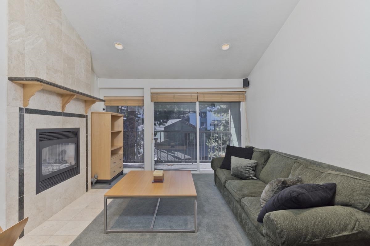 895 Canyon #66 Boulevard 66