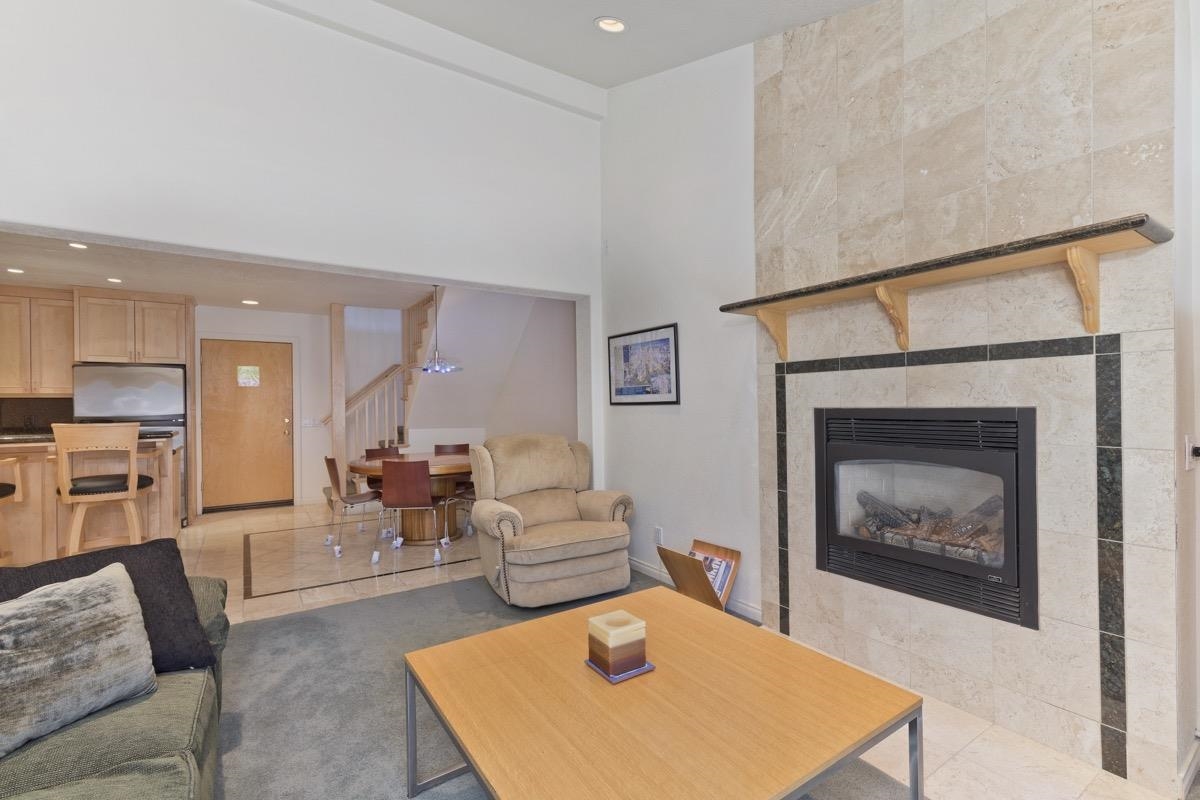 895 Canyon #66 Boulevard 66