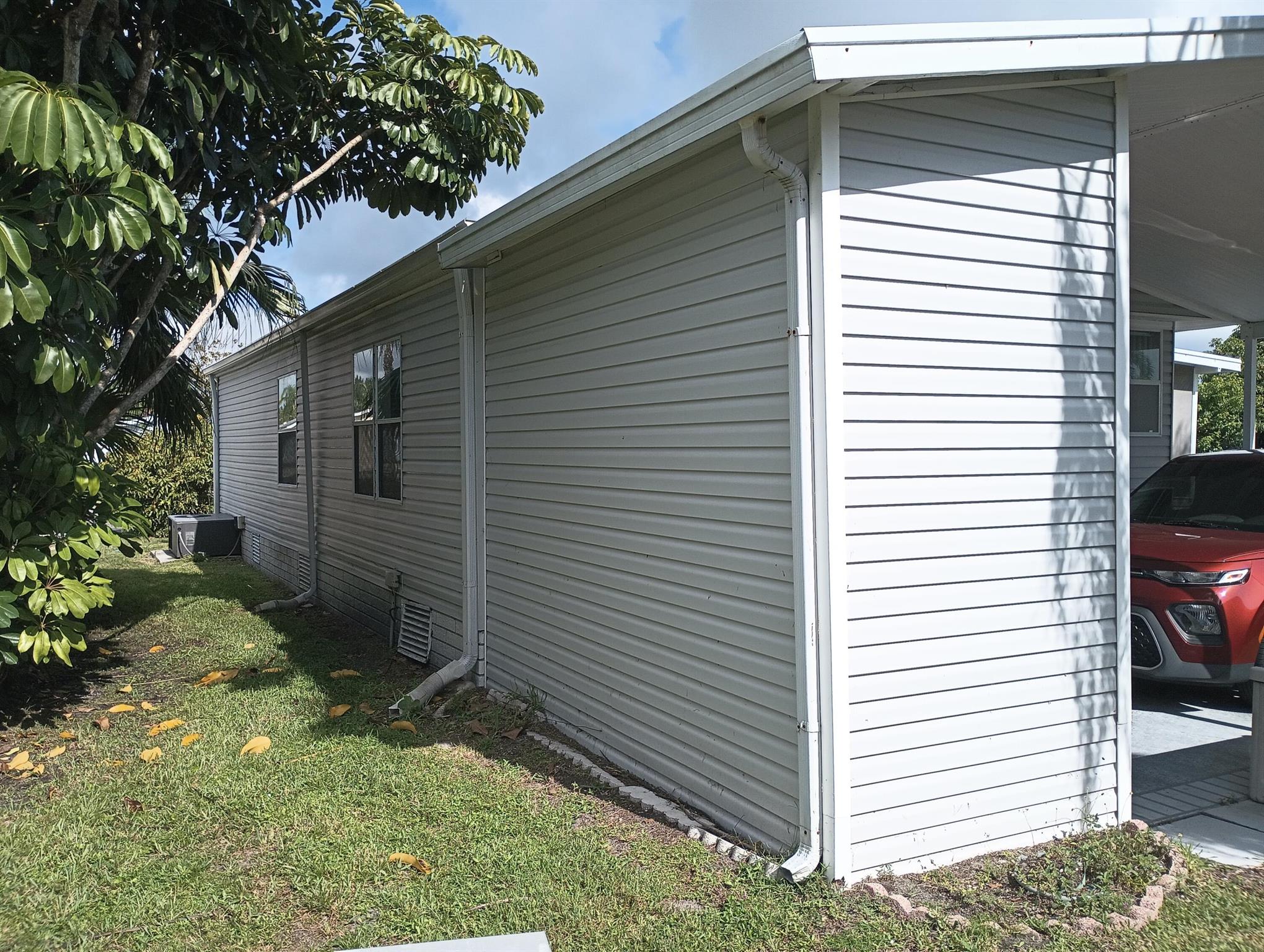 Homes for sale in Fort Pierce, FL | 523 Thames Bluff Ridge, Fort Pierce, FL 34982 | MLS# R11098580